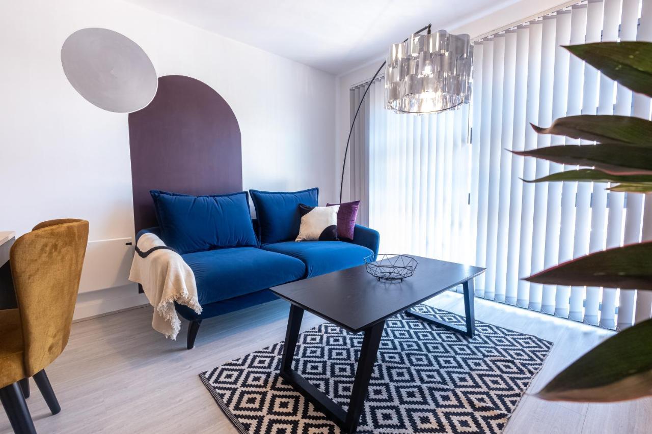 Pristine 1 And 2 Bedroom Apartments Near Business District By Belvilla Бирмингем Экстерьер фото