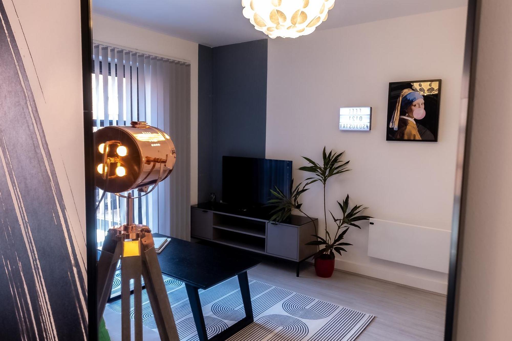 Pristine 1 And 2 Bedroom Apartments Near Business District By Belvilla Бирмингем Экстерьер фото