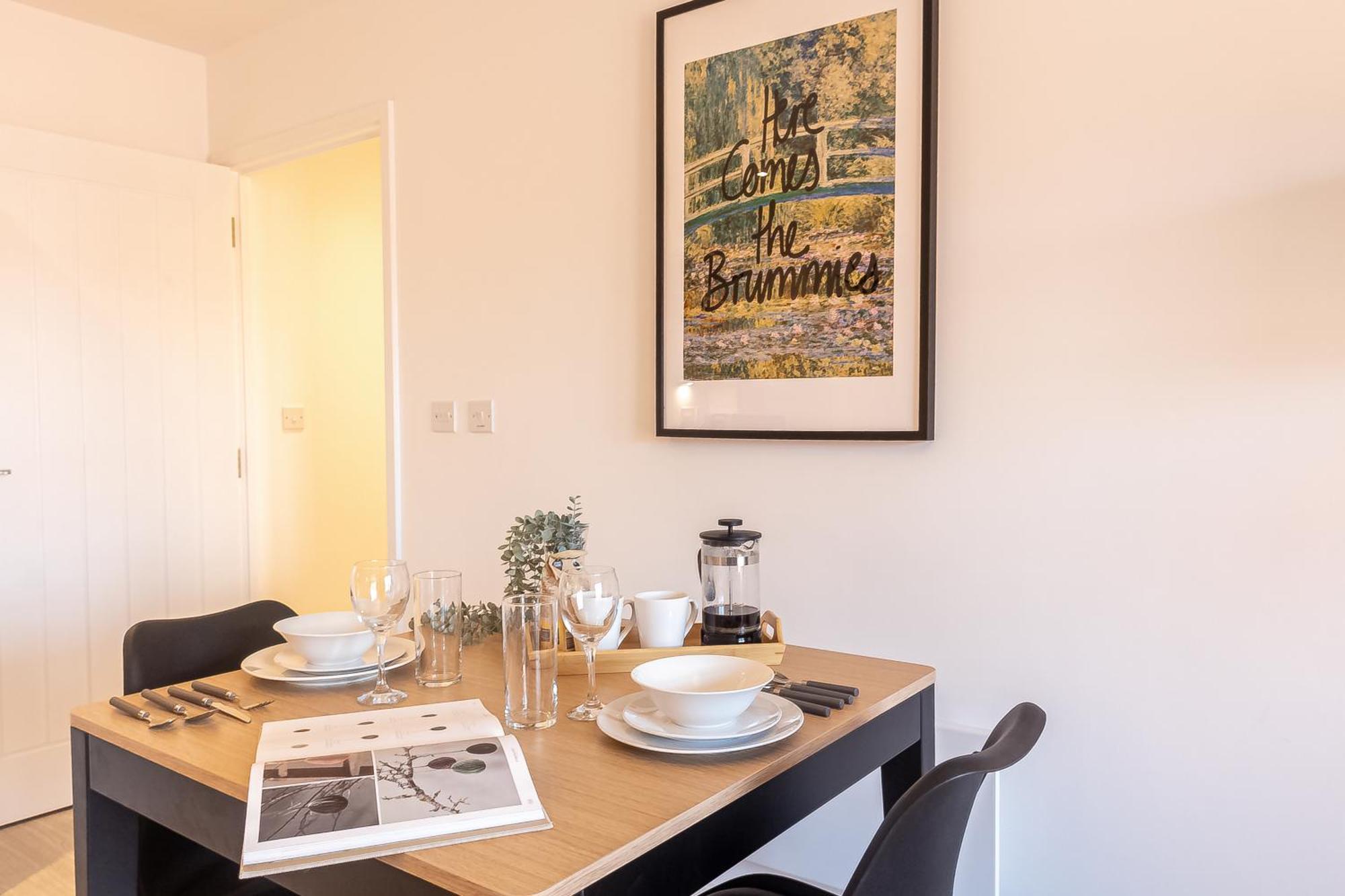 Pristine 1 And 2 Bedroom Apartments Near Business District By Belvilla Бирмингем Экстерьер фото