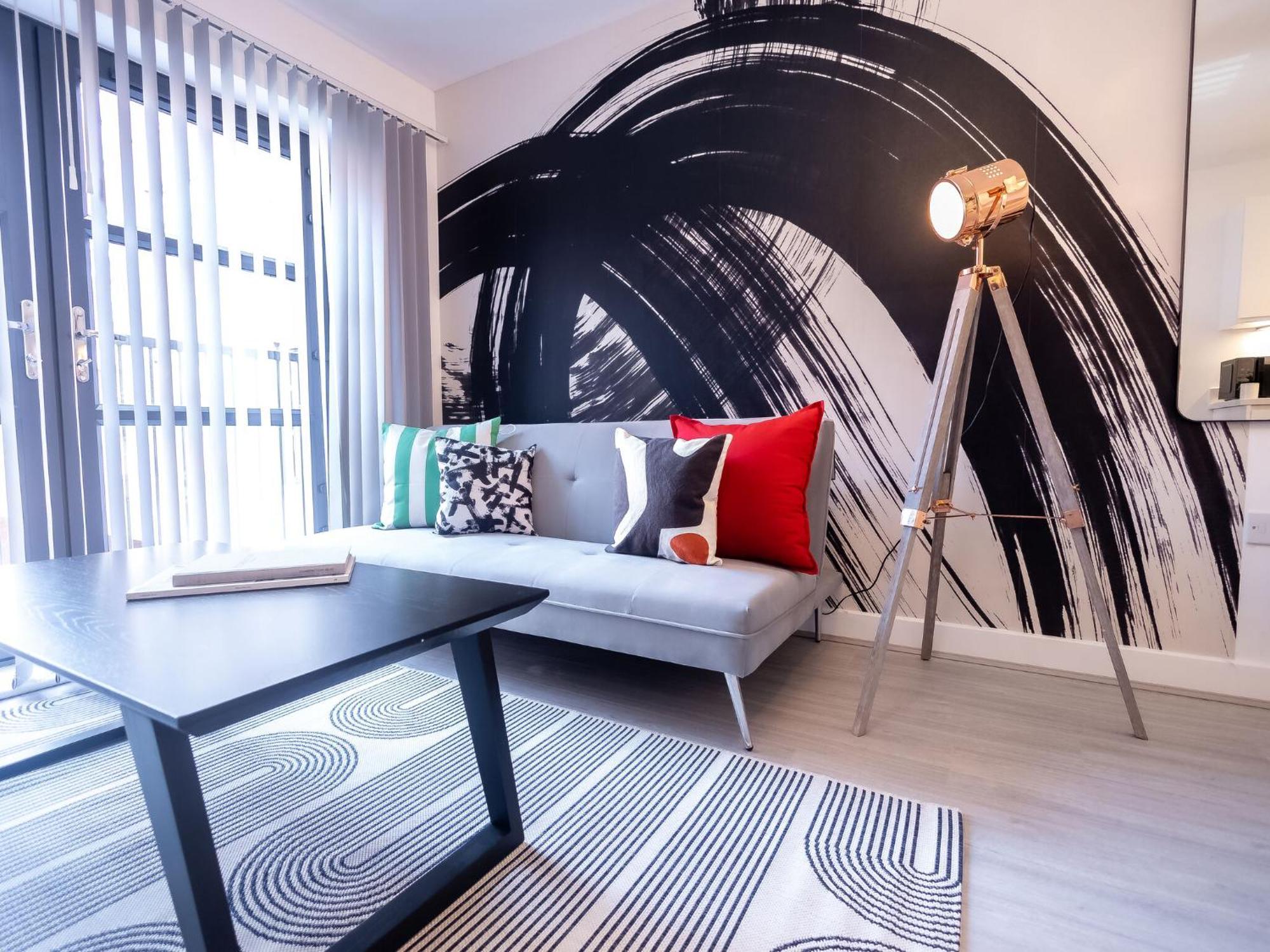 Pristine 1 And 2 Bedroom Apartments Near Business District By Belvilla Бирмингем Экстерьер фото